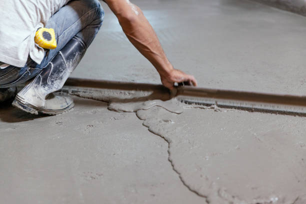 Best Commercial Concrete Services in Edgerton, WI
